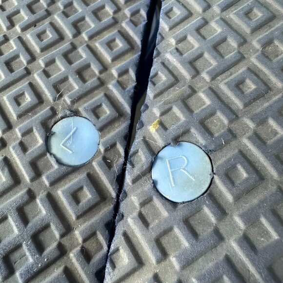 TORY BURCH Thin Flip Flop in Navy Mixed Logo - Picture 8 of 11